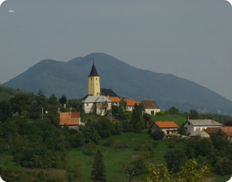 Župna crkva sv. Antuna Pustinjaka u Slavetiću